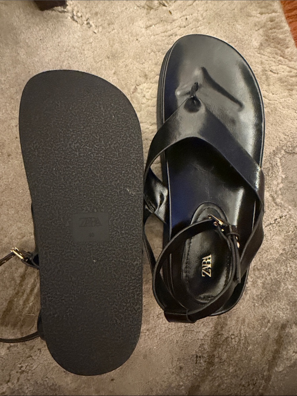 ZARA Black Strap Thong Sandals - Picture 8 of 8